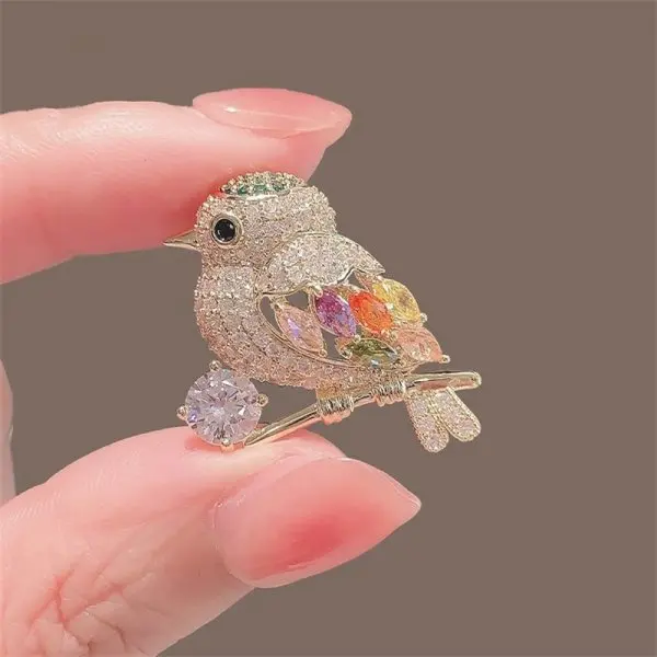 Cute Cat Enamel Pin – Fashionable Kitten Metal Badge