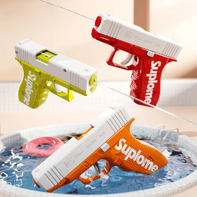 Manual water gun for children playing outdoors, water spray gun for summer outdoor water fights and water play 1