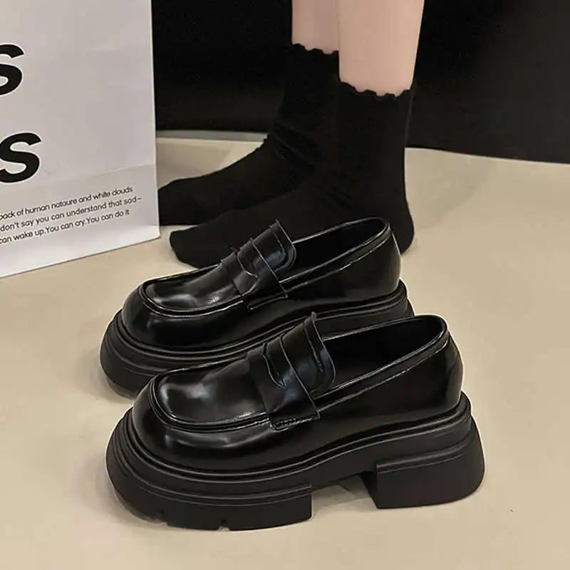 

Туфли дерби женские с круглым носком, кожаные лоферы, мех, плоская подошва, без застежки, повседневная обувь в британском стиле, клоги, осень