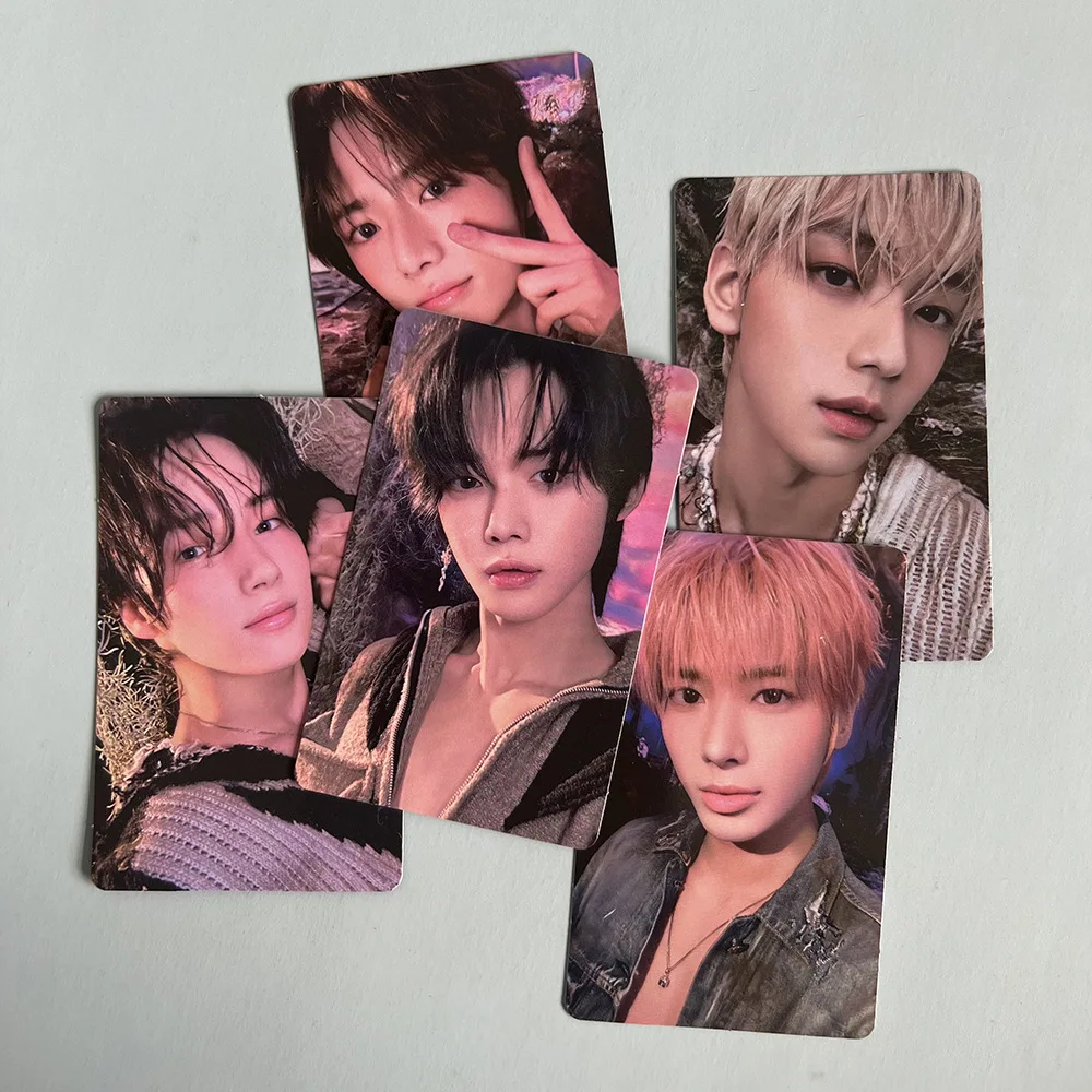 

KPOP YeonJun SooBin THE NAME CHAPTER TEMPTATION Album Photocards Bright Surface Film Covering LOMO Cards BeomGyu Fans Collection