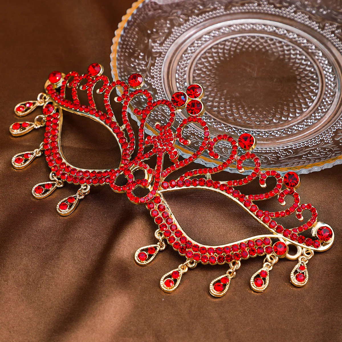 신부 가장 무도회 무도회 마스크, 머리 장식, 웨딩 파티 쥬얼리, 라인석 술 얼굴 마스크, 연회 원피스 액세서리