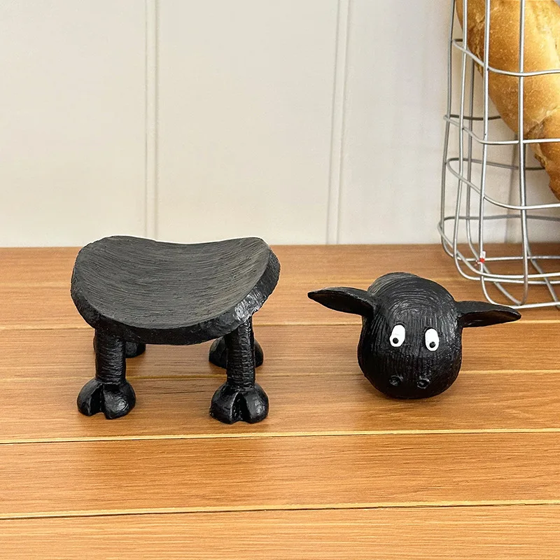 Sheep-Shaped Toilet Paper Holder Resin Roll Creative Home Bathroom Livingroom Coffee Table Decoration Home Roll Paper Holder toilet paper holder