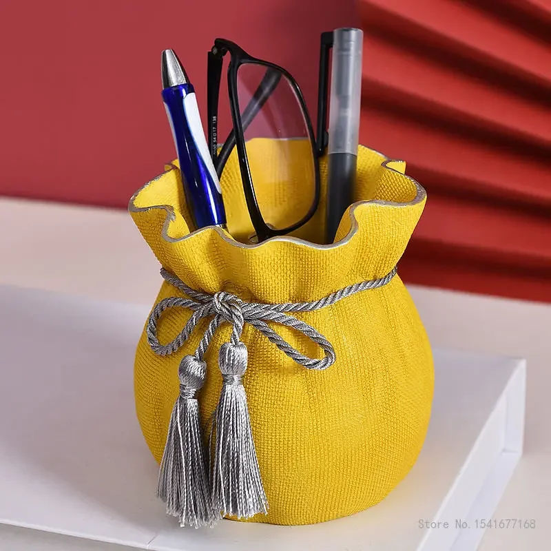 Creative Chinese Lucky Bags, Small Vase, Birthday Gifts for Teachers, Home Furnishing, Study Desk Storage Decor, Pen Holder, 1Pc