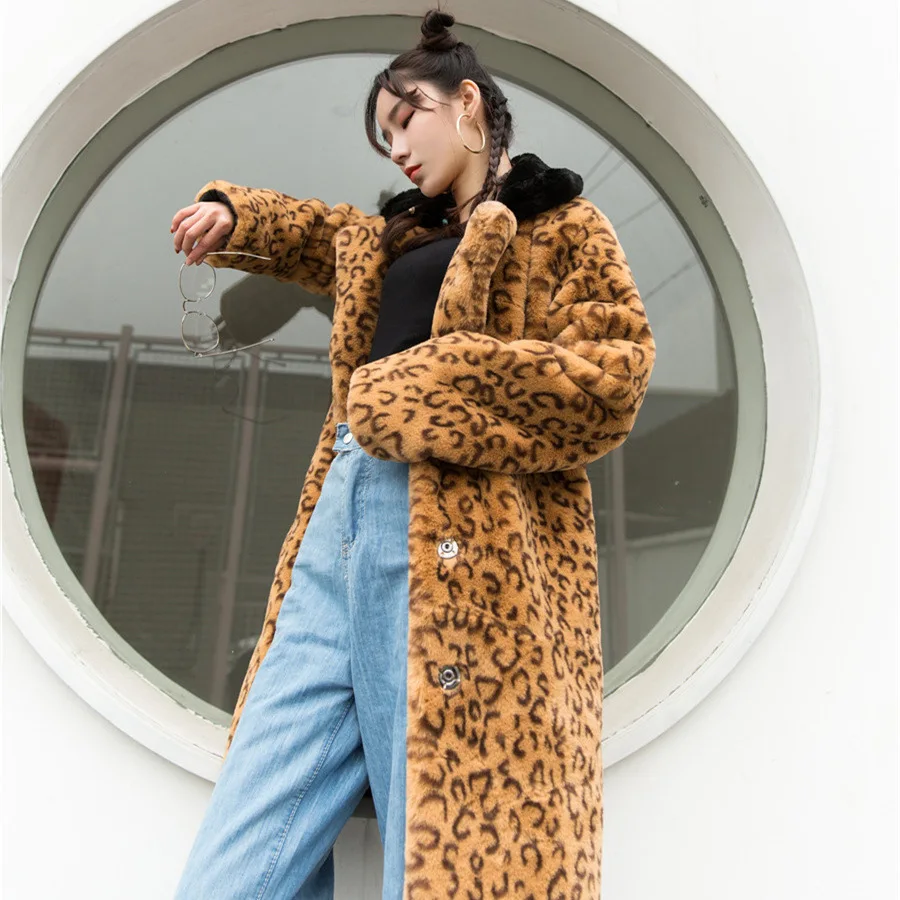 parka jacket 2020 New Women Winter Warm Faux Fur Coat Women Loose Style Leopard Coat Turn Down Collar Women Warm Coat Casaco Feminino hooded puffer jacket