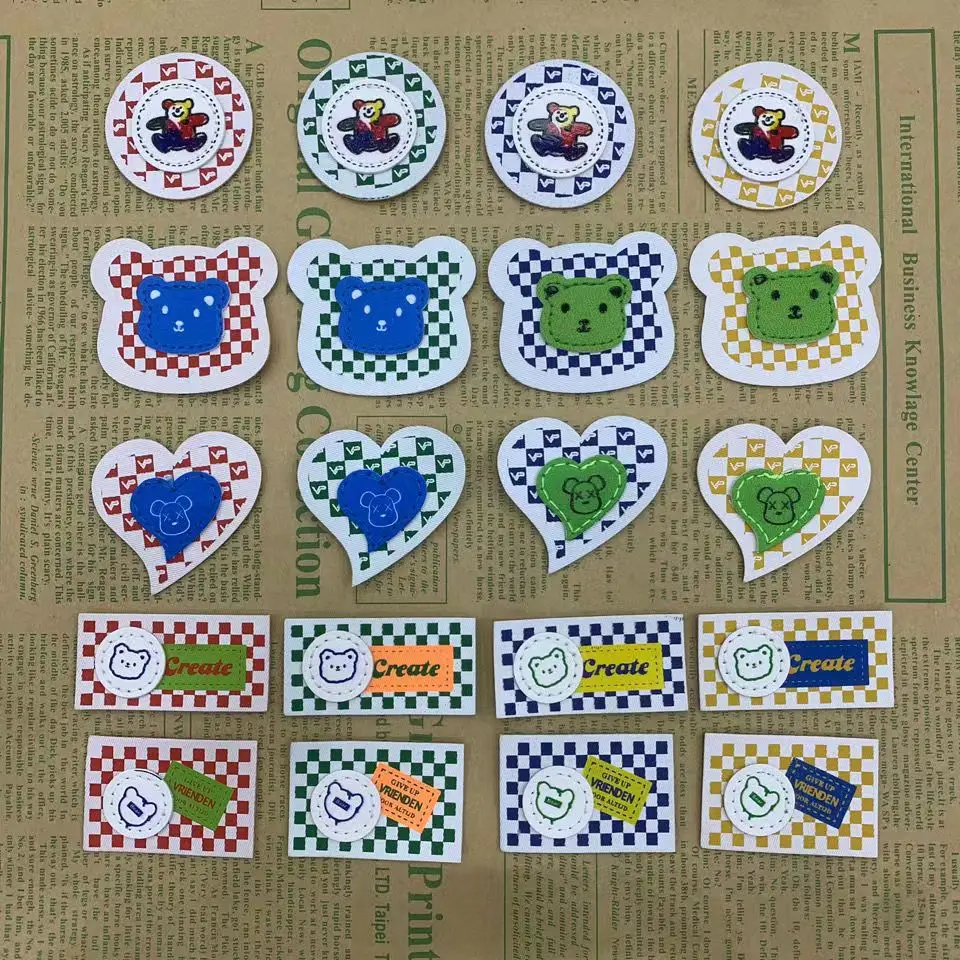 

Mixed 20Pcs/Lot Cartoon Fashion Cortical splicing Patches Color Printed Embroidery Sew on Clothing Handmade DIY Garment Decor