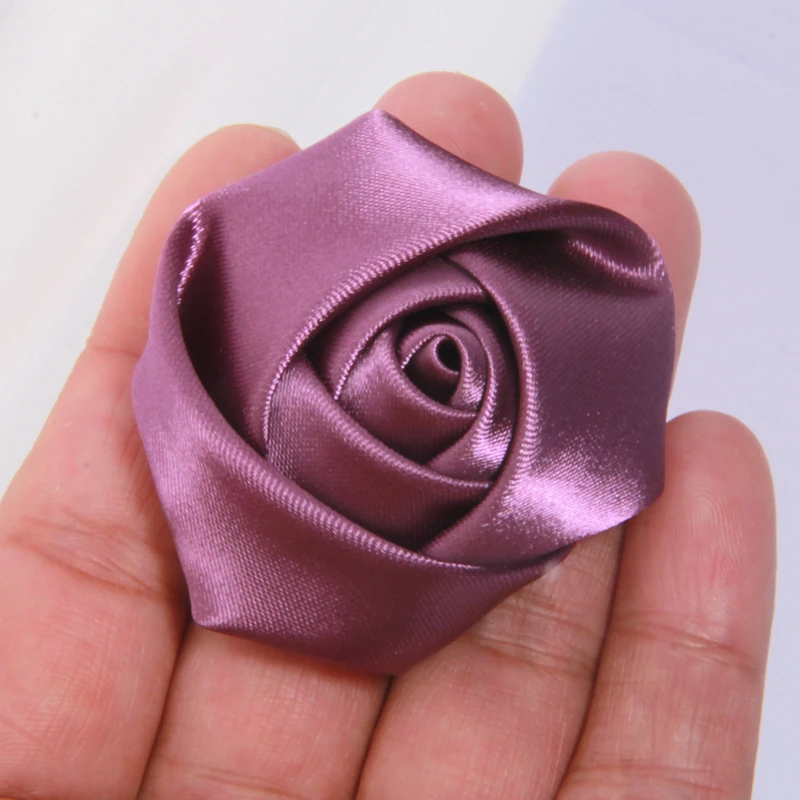 Set of 10 Large Rose Fabric Flowers for Creative DIY Accessories and Decorations