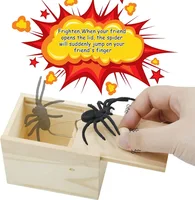 Spider Prank Box Pop Out Rubber Spider Handmade Wooden Scare Box Games Fun Surprise Joke Prank Trick Toy for Kids Halloween Gift 2