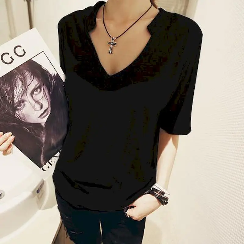 

Summer Big Neckline Oversized T Shirt Women Casual Loose Short-sleeved V-neck T-shirt Women's Trend Tops Sexy Fashion Tshirts