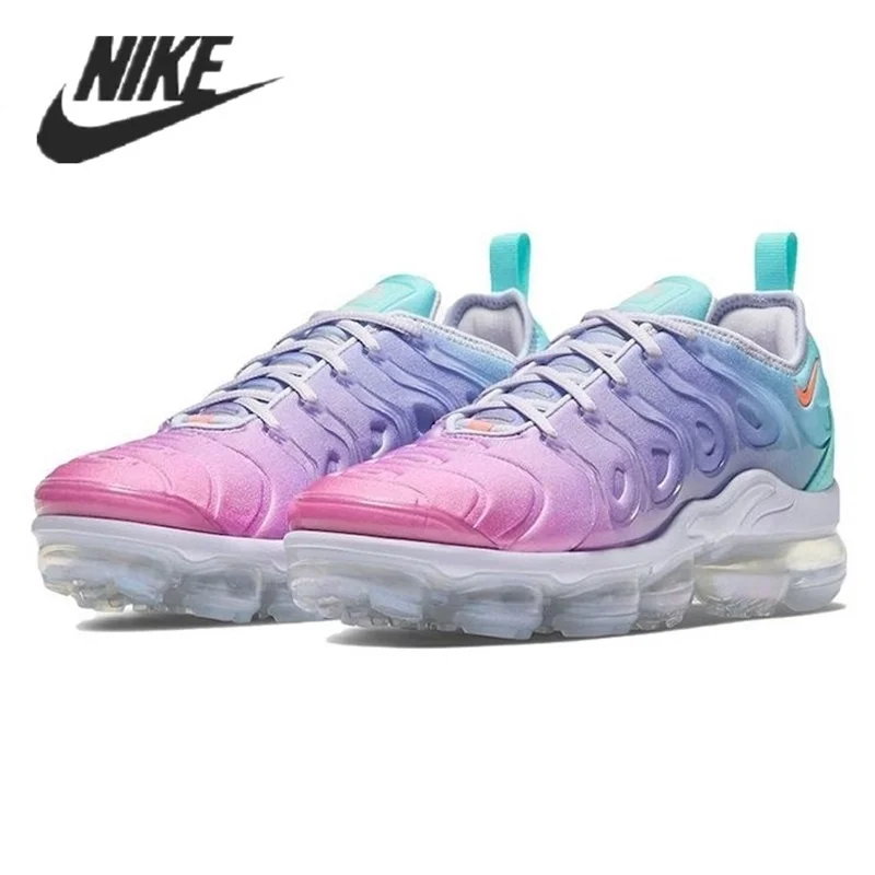 black and red airmax