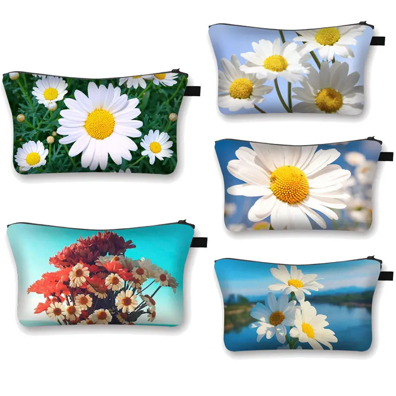 

Women Cosmetic Bag Pouch Daisy Floral Korean Travel Toiletry Bag Canvas Beauty Makeup Case Organizer Pencil Case