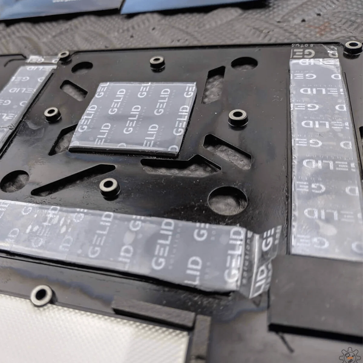 Midland G9 Pro Gelid Solutions GP-Extreme 12W-Thermal Pad 80x40x