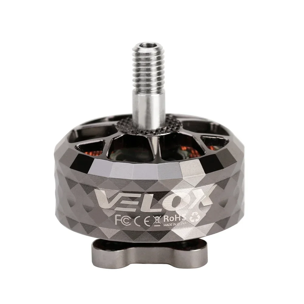 รูปสินค้า มอเตอร์ไร้แปรง T-MOTOR Hobby V2208 สำหรับโดรน FPV Racing