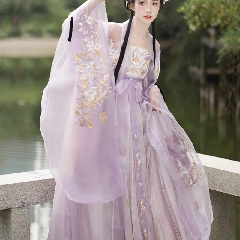 

Hanfu Women's Quixote Skirt Big Sleeve Shirt Heavy Embroidery