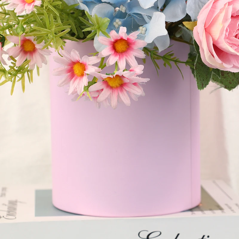 14x15cm Round Flower Paper Boxes Lid Hug Bucket Florist Gift Packaging Box Portable Gift Candy Bar Boxes Party Wedding Supply