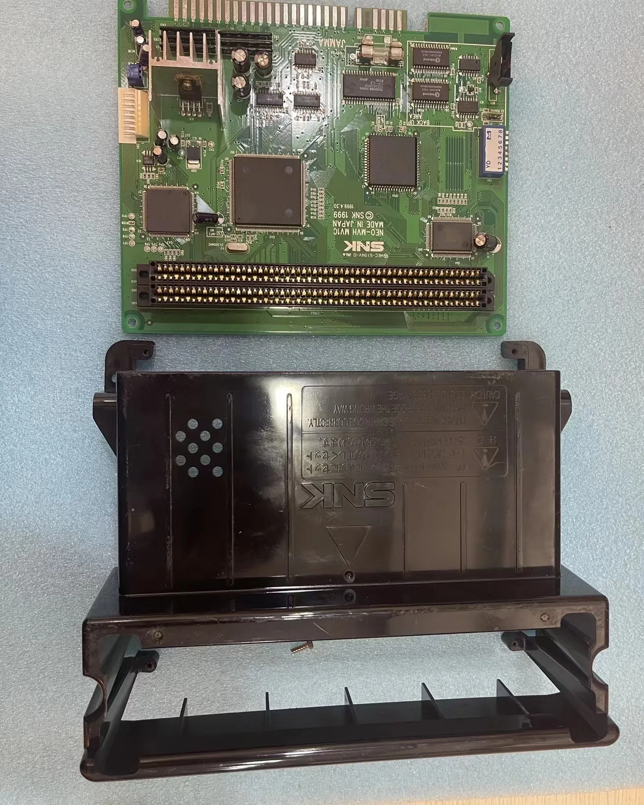 SNK MV-1B NEO GEO MVS ｉｎ１カートリッジ アーケード基板 NeoStore.com - MV-1B 1-slot MVS SNK NEO GEO JAMMA PCB arcade