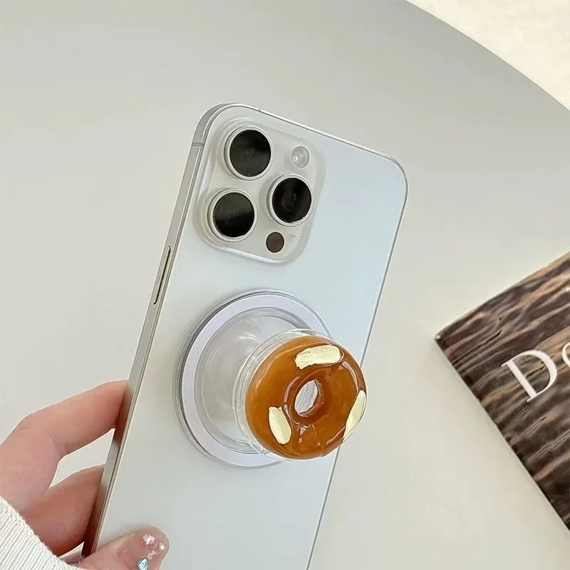 Pretzel-Brot-Halterung für MagSafe: Magnetischer Handy-Grip Tok Griptok Ständer für iPhone – Lustiger, faltbarer kabelloser Ladehalter – Detail 2
