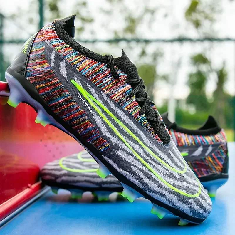 Soccer Shoes for Men FG/TF Boots football shoes