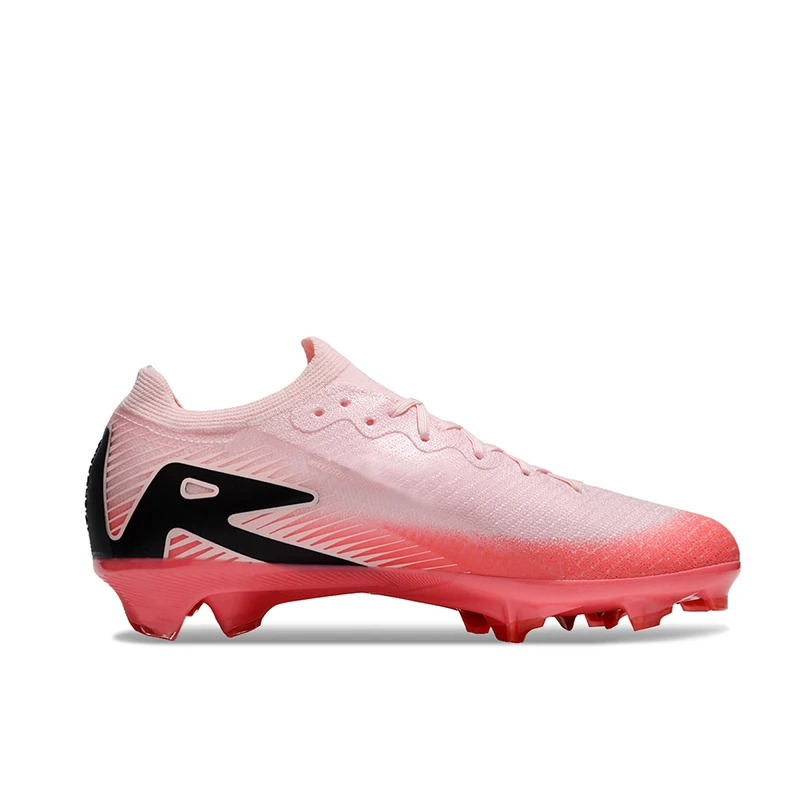 Men Soccer Shoes Breathable Non-Slip Comfortable Training Cleats Ultralight Outdoor Football Boots Grass