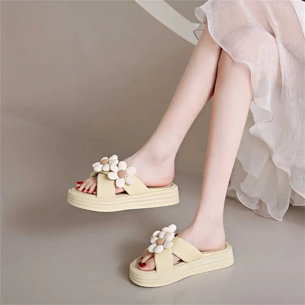 Kawaii Low Soft Pantofole Da Casa Baskette Per Scarpe Da Donna Sandali Eleganti Da Donna Sneakers Sport Jogging Trendy Top Comfort