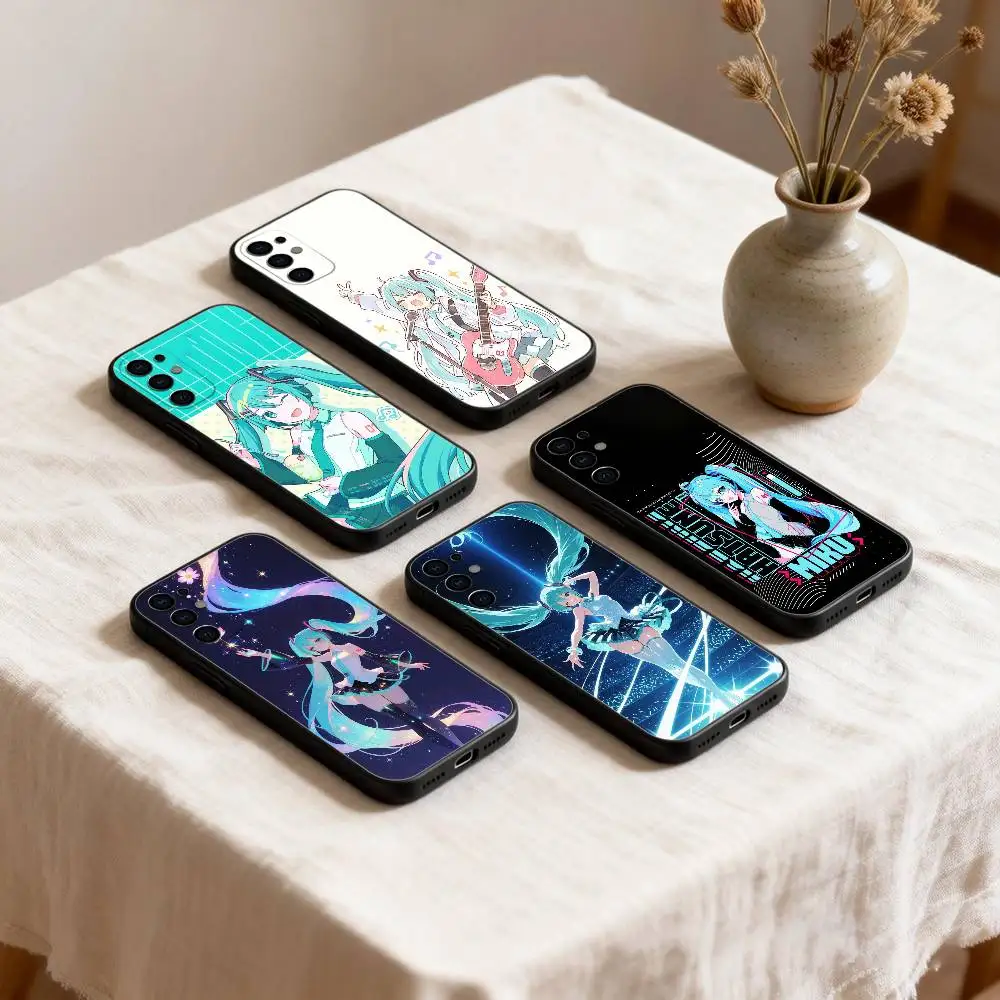 Chic Anime Hatsune Miku Protective Phone Case - Black Shell Edition