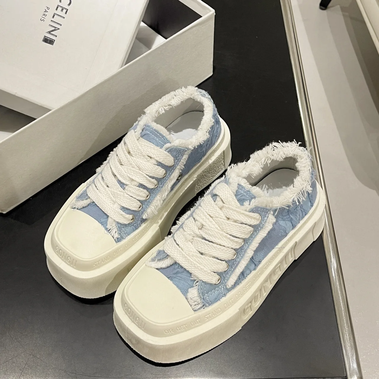 New Casual Versatile Thick Sole Canvas Shoes Women's Elevated Breathable Skateboard Shoes