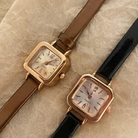 Relógio De Pulso Feminino Slim Faux Leather Strap Watch Quadrado Análogo  Quartzo Moda 1