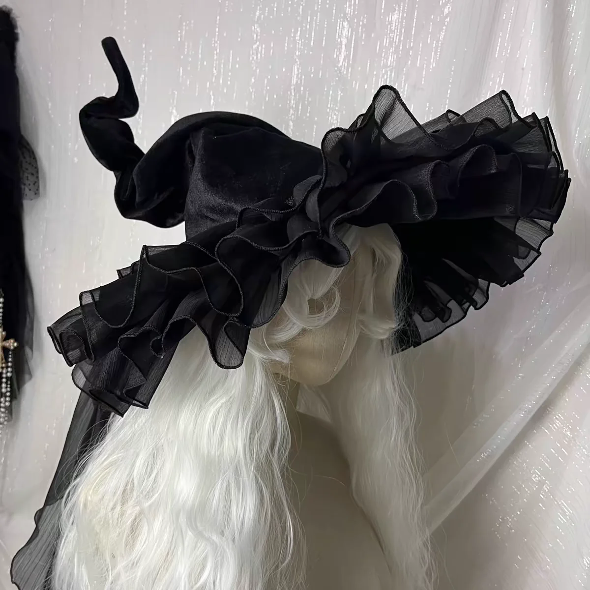 Witch hat π€