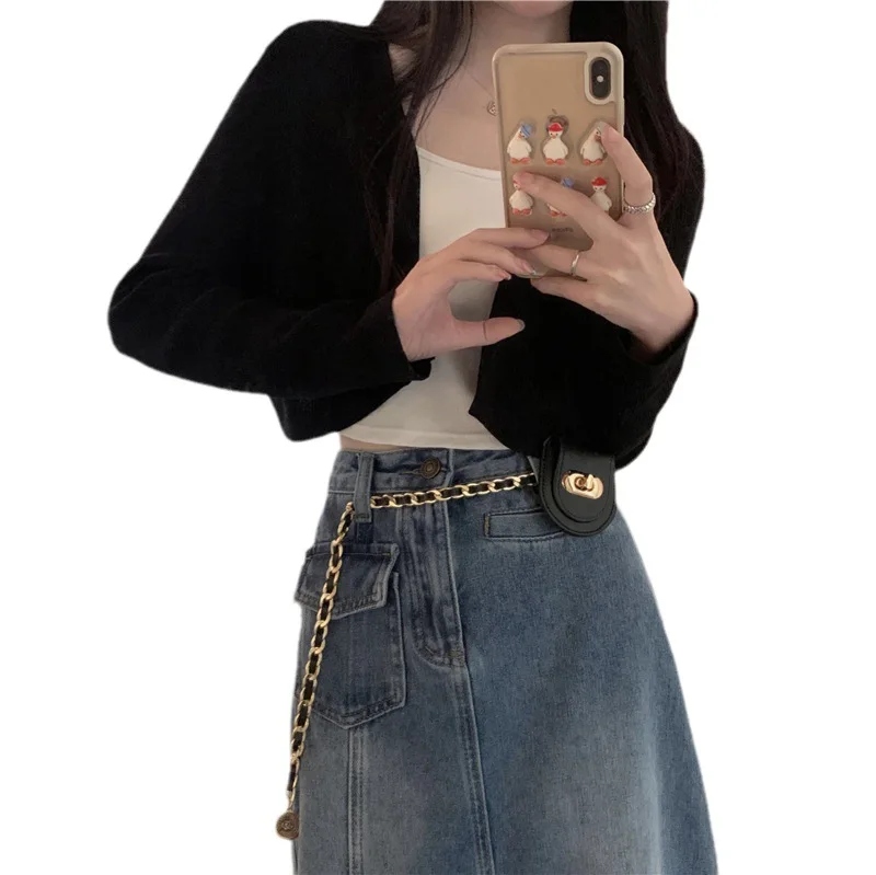 Women Long Sleeve Knitted Cropped Cardigan Sweater