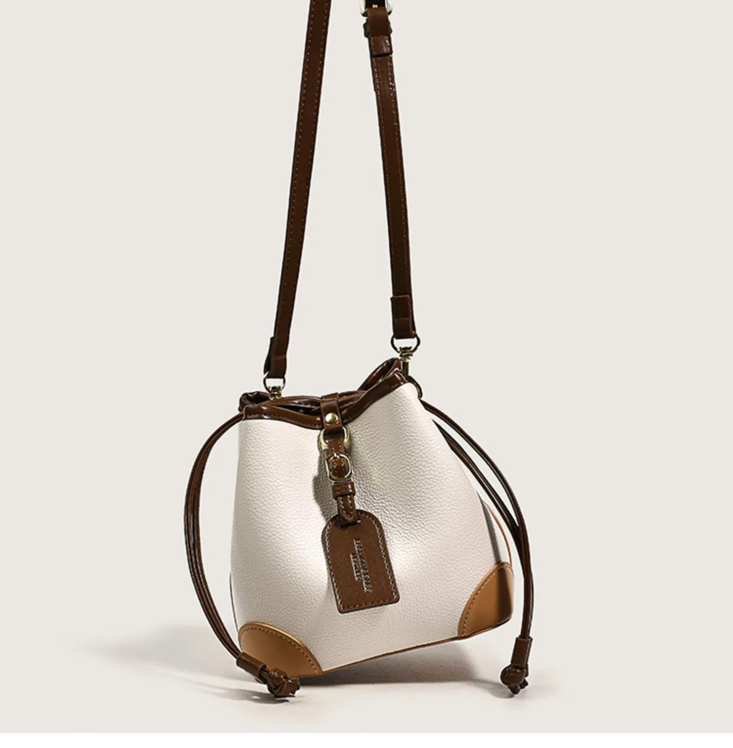 100% Genuine Leather Material Women Shoulder Bag Portable Messenger Bag European Fashion Luxury Shoulder Bag For Women