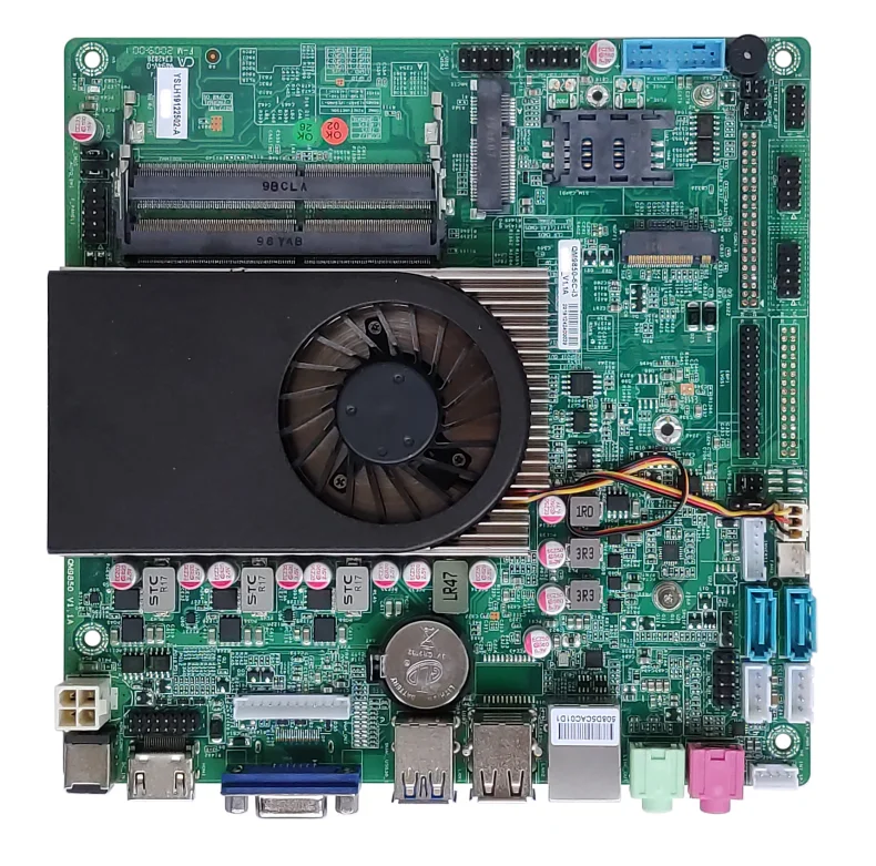 

Quad core 1.6G 1.7G Frequency Integrated In-tel HD Graphics 620 graphics controller 17*17 cm motherboard
