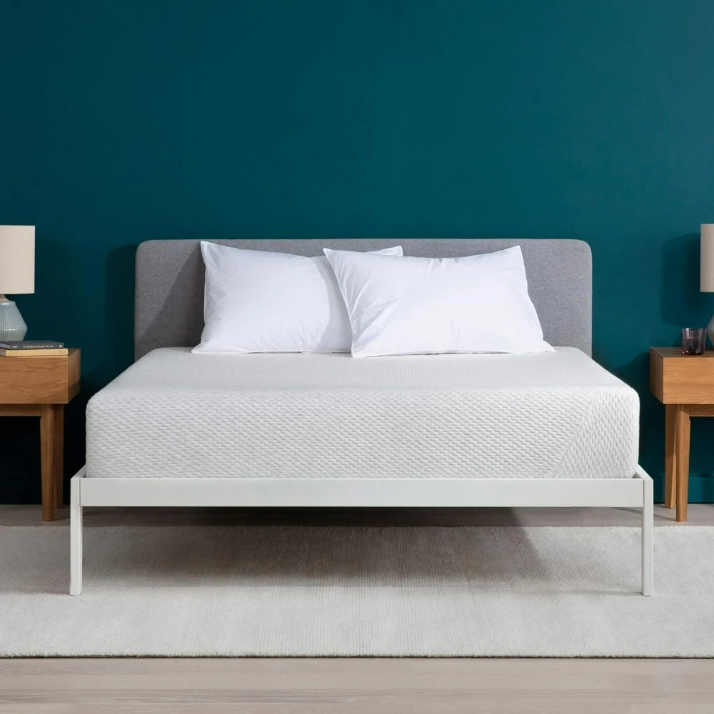 

10-Inch Mattress, Queen Amazon Exclusive Mattress, Medium Firm Adaptive Foam Bed in a Box, Sleeps Cool and Supportive, Mattress