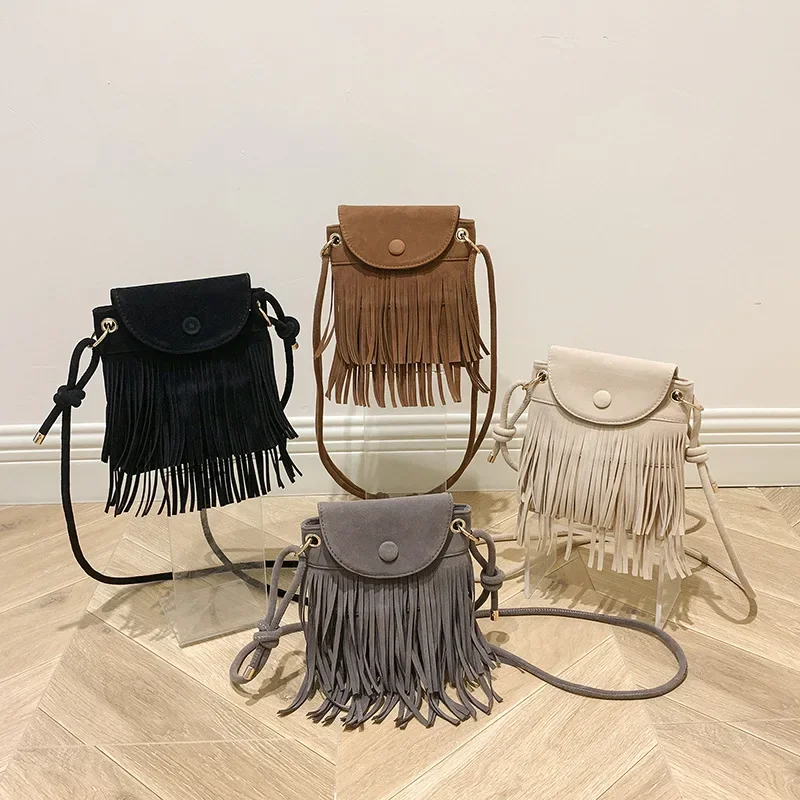 

New Fashion Niche Design Fringe Mobile Phone Bag Women's Single Shoulder Oblique Span Small Square Retro Port Style Suede Bag