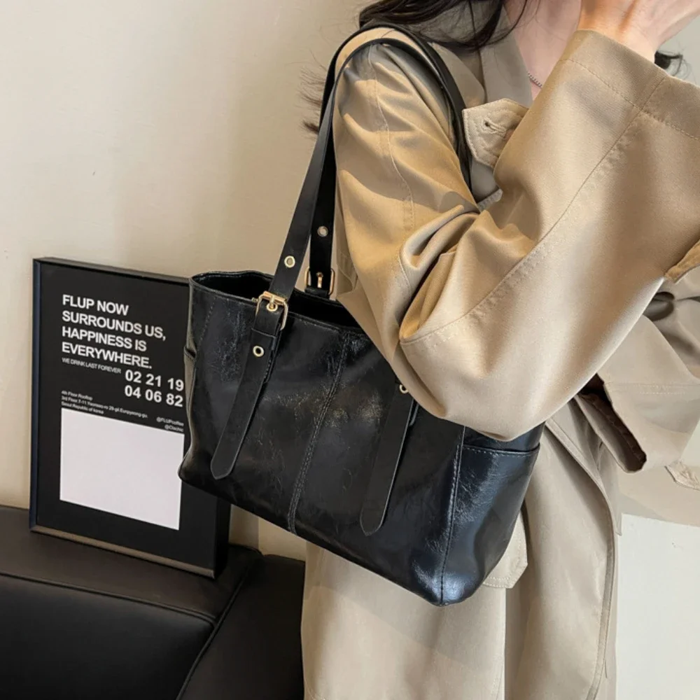 Fashion Retro Women PU Leather Shoulder Bags Trend High End Lady Tote Bag Large Capacity Female's Commuter Bag Handbag Purses