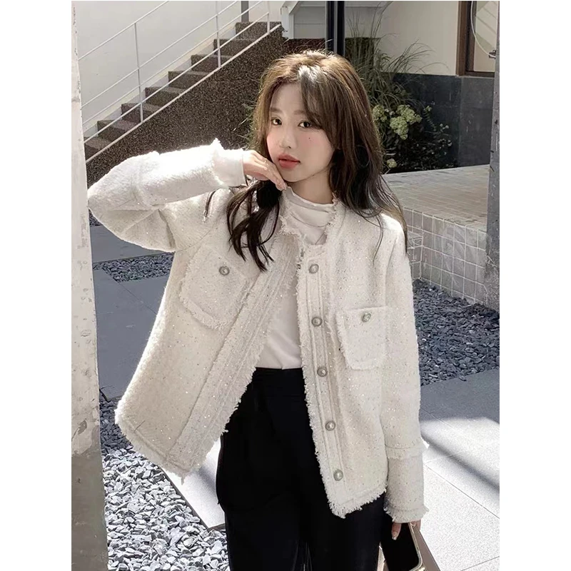 

2021 New Arrival Short Tweed Coat Women O-neck Single-breasted Tassel Slim Plaid Tweed Jacket Outwear Women Fashion