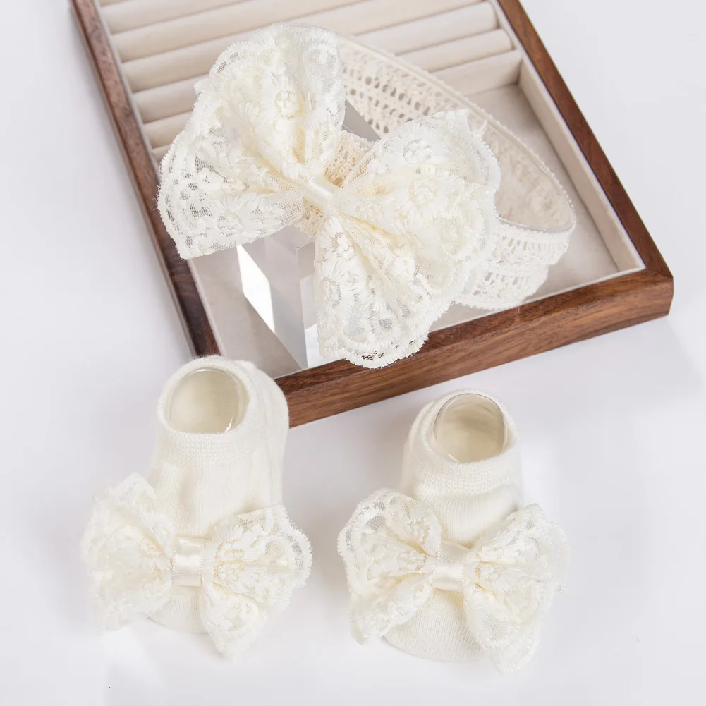 Lace Baby Headband & Shoe Socks 1