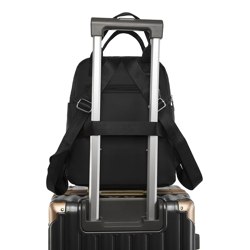 1 medium-sized classic women's backpack with adjustable shoulder straps, suitable for outdoor, travel, and back to school multif