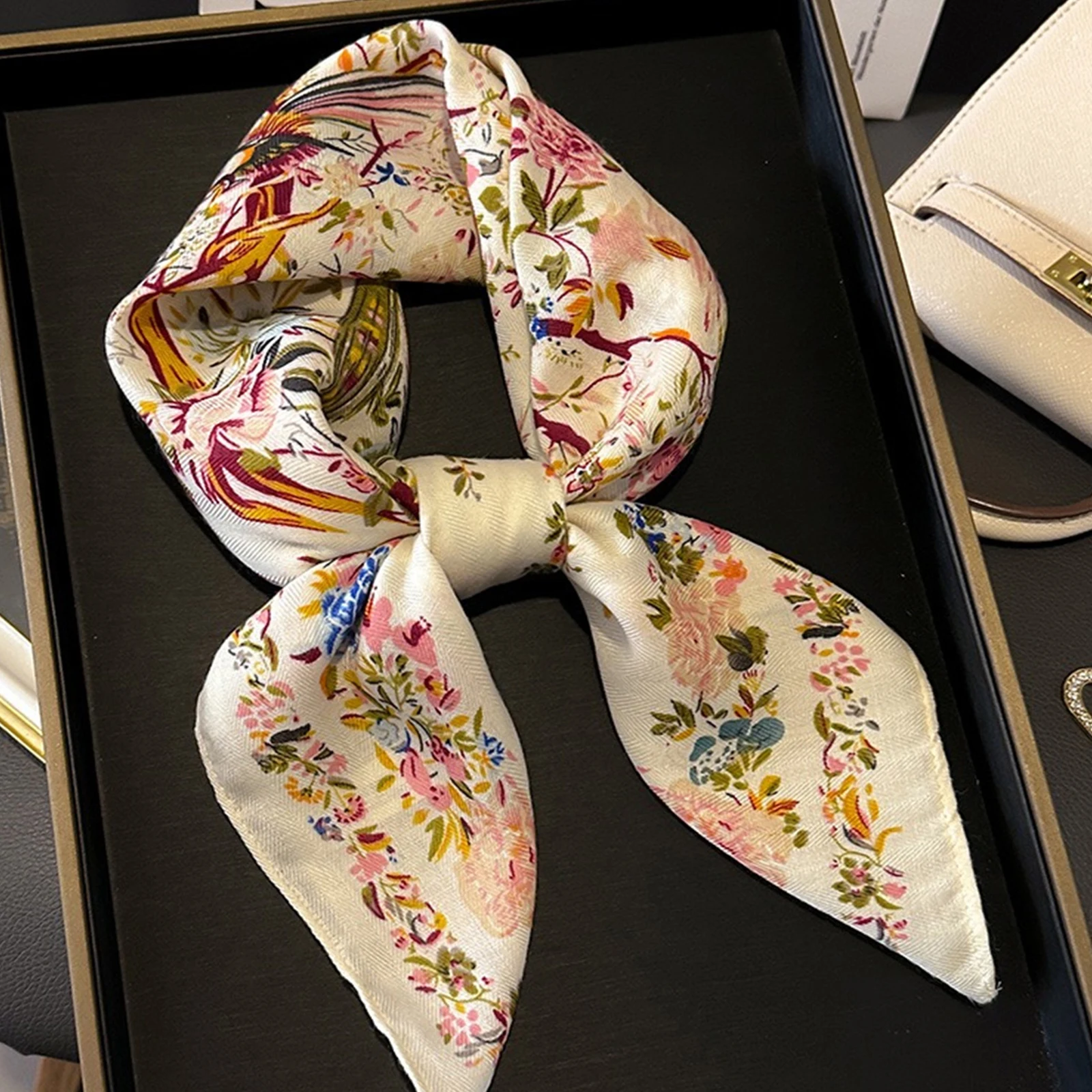 Women New Style Square Headscarf Luxury Sunscreen Beach Kerchief Popular Design 70X70CM Silk Hijab 2023 The Four Seasons Scarves 5