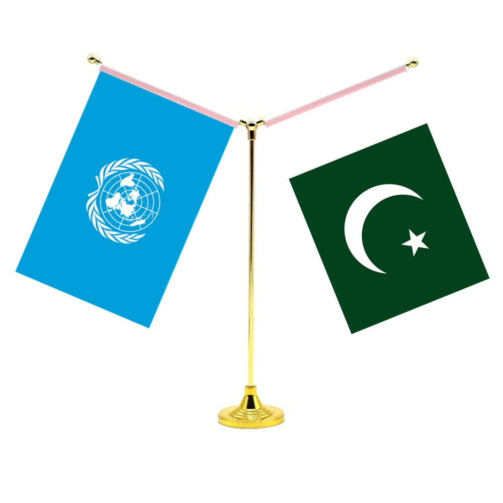 

14x21cm Mini Pakistan Flag Office Decoration With Two Flags Of The United Nations And Pakistan