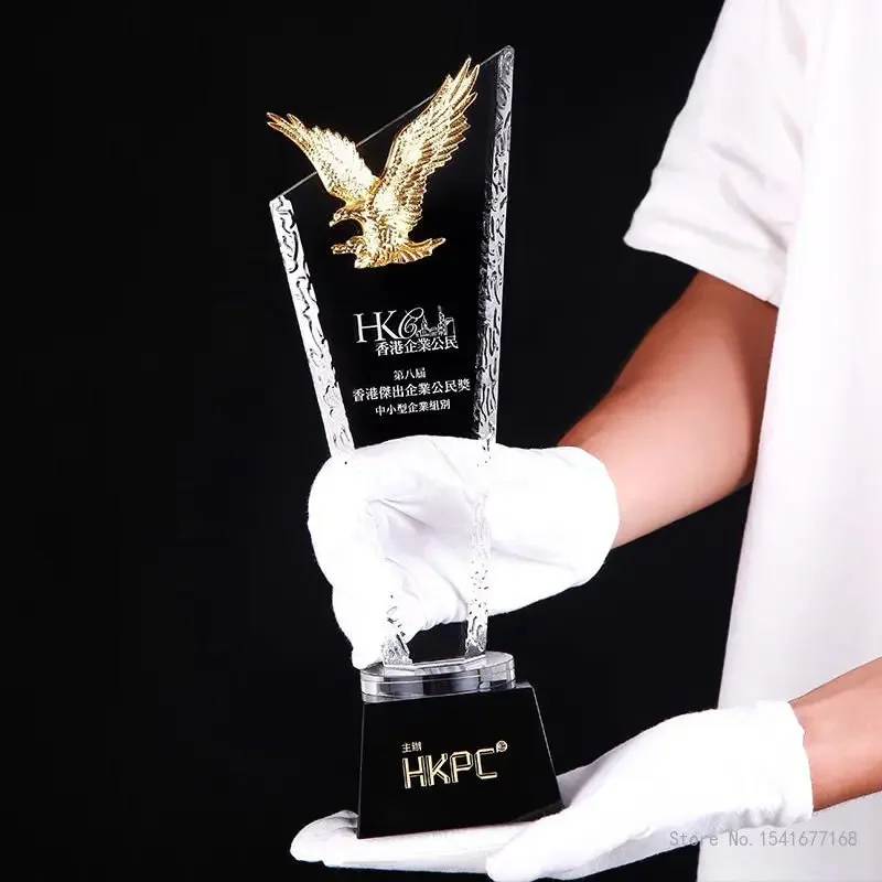 Customized Lettering, Creative Metal Golden Eagle Shaped Crystal Trophy, Sales Company, Enterprise Awards, Home Decorations, 1Pc