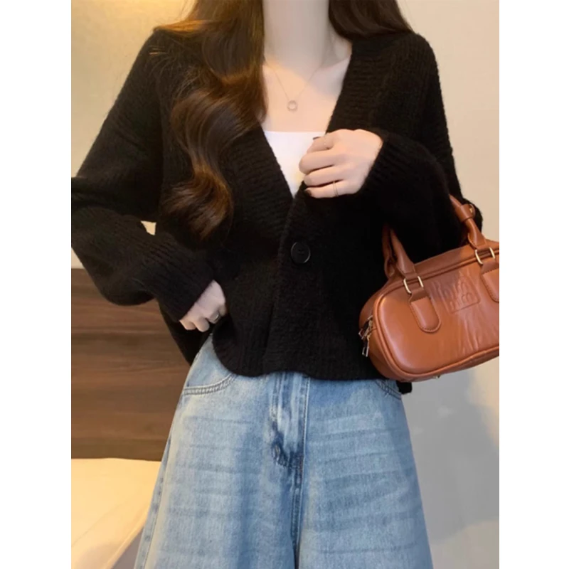 Fashion Elegant Loose Office Basic Casual Coats V-neck Women Cardigan Short Sweater Autumn Winter One Button Knitted Jackets