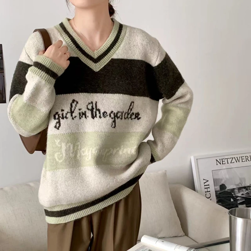 

Winter Loose Letter Embroidery Stripe Long Sleeve V-Neck Retro Korean Fashion Women'S Knitted Sweater Street Pullover