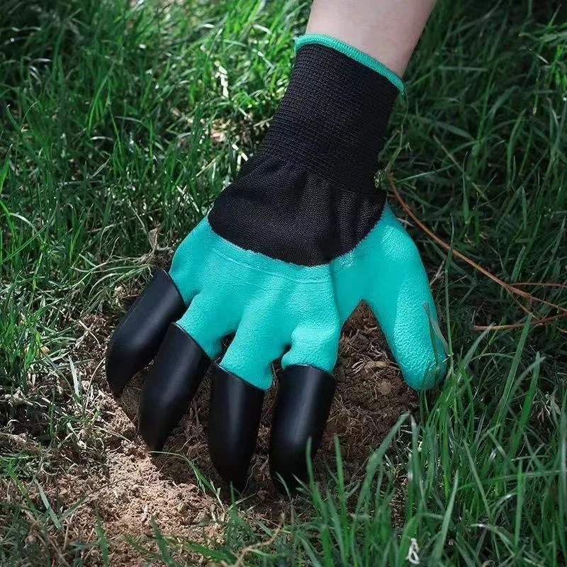 Garden Gloves with Claws 6
