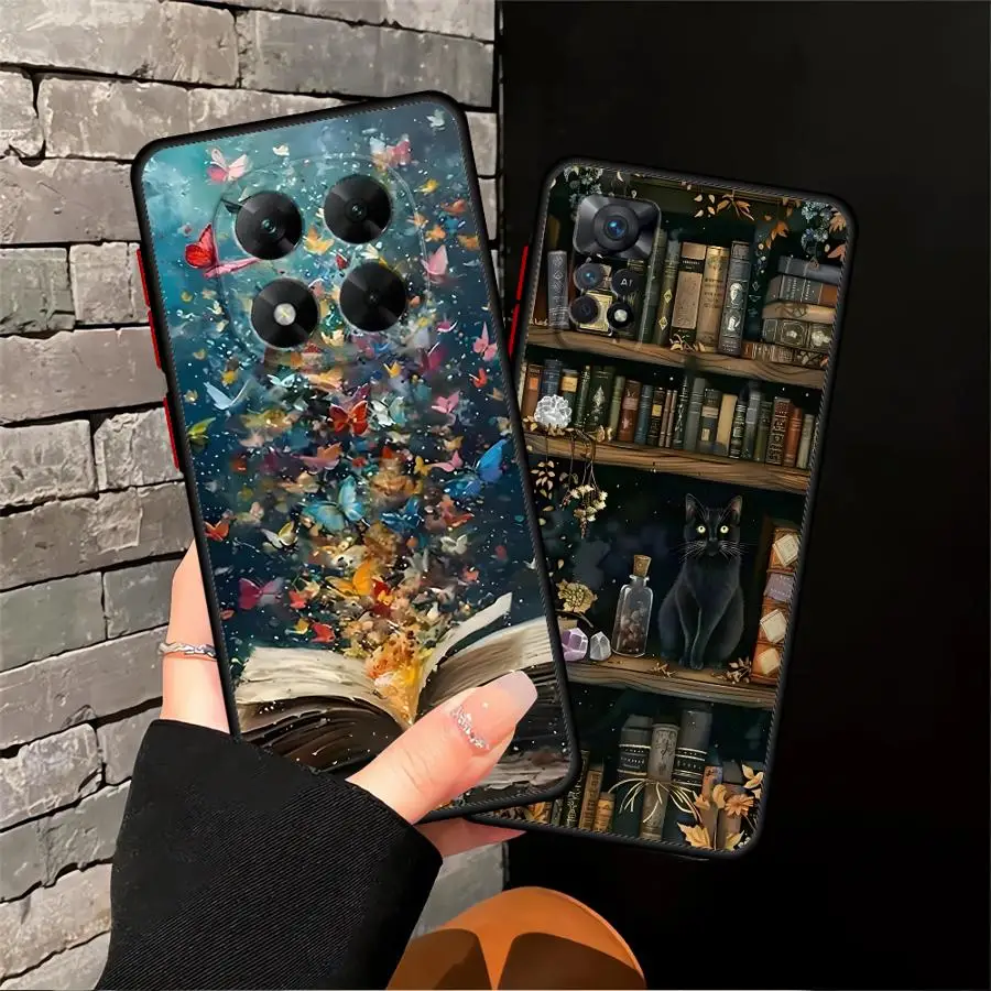 Charming Butterfly Cat Design Bookshelf Phone Case Cover