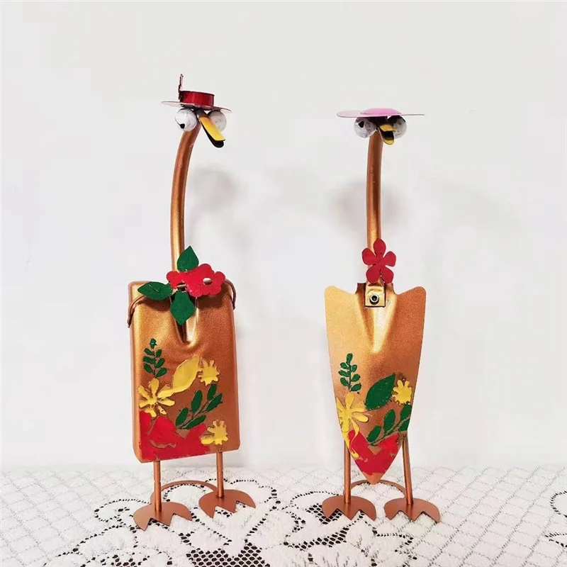 Y77A-Cute Fairy Garden Decor, Cute Duck Garden Statues, Cute Duck Shovel Spade Art Craft Decoration B