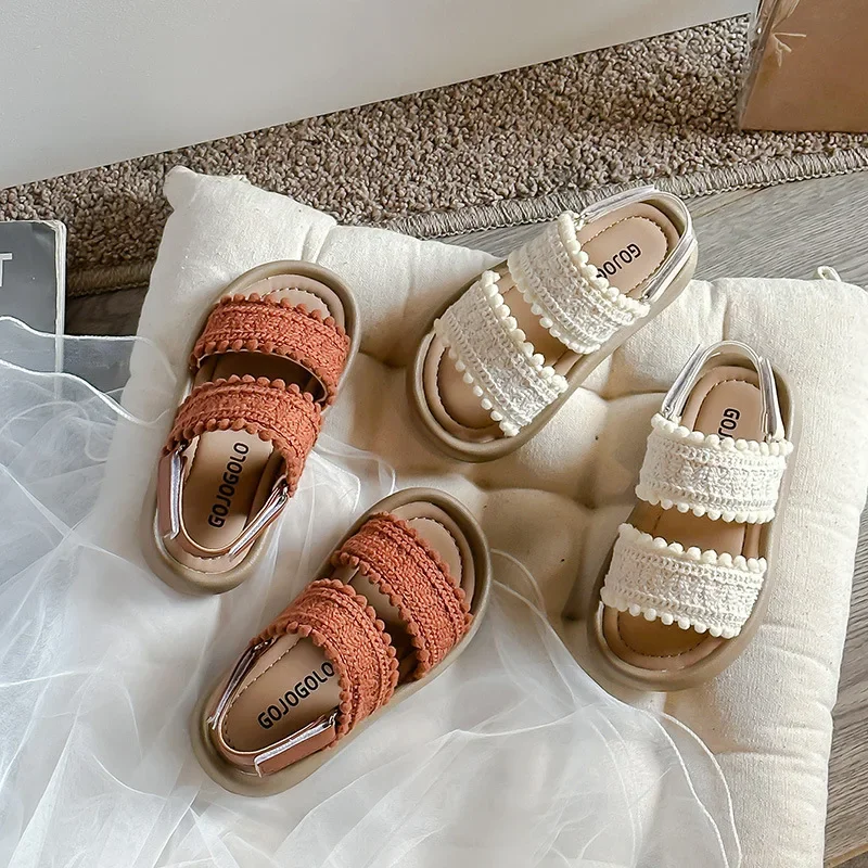 Sandales de plage rétro pour filles, chaussures décontractées de princesse, douces et polyvalentes, à bout ouvert, avec boucle à crochet souple, nouvelle collection 2024