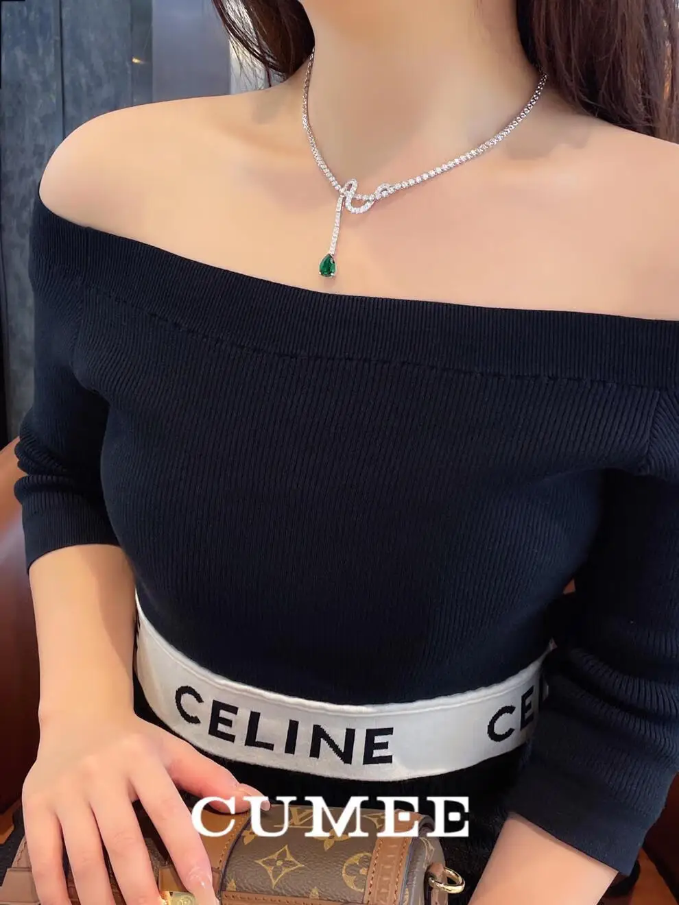 CUMEE 925 Sterling Silver Exquisite Versatile Green pear Lab Created Emerald pendant Necklace with Silver and Gold Plating