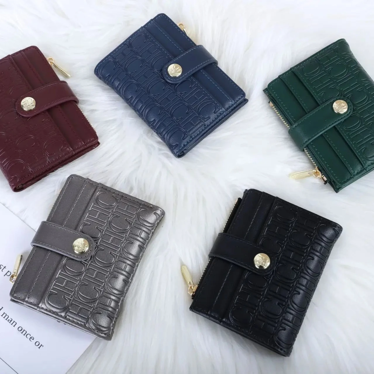 Women's Compact Coin Purse - Stylish Alphabet Card Holder with Niche Design