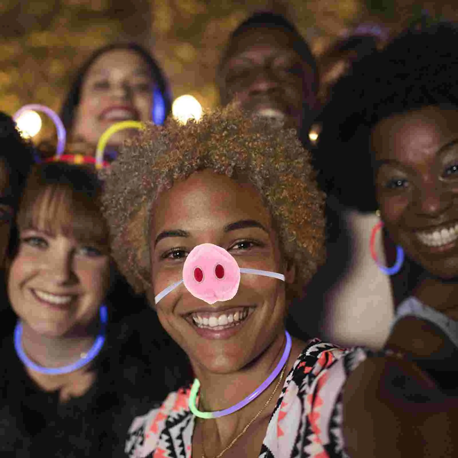 Рисунок 2 - Плюшевые аксессуары для косплея