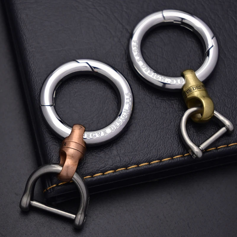 Luxury Copper Capsule Keyring 360°Rotation Key Ring Bracket EDC Car Key Chain Connection Buckle Vintage Keychain Accessories