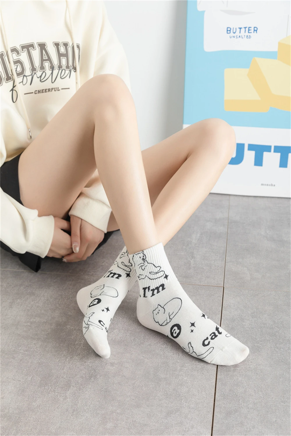 Ins neue schwarz weiß Tier Panda Fußabdruck Welpen Kätzchen Bär Unisex Mid Tube weiche Baumwolle koreanische niedlichen Cartoon japanische Streetwear – Detail 7